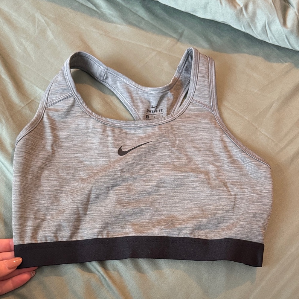 Nike Women's Heathered Gray Sports Bra